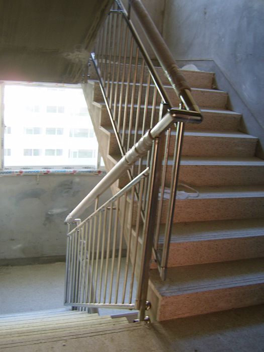 153 계단 핸드레일 